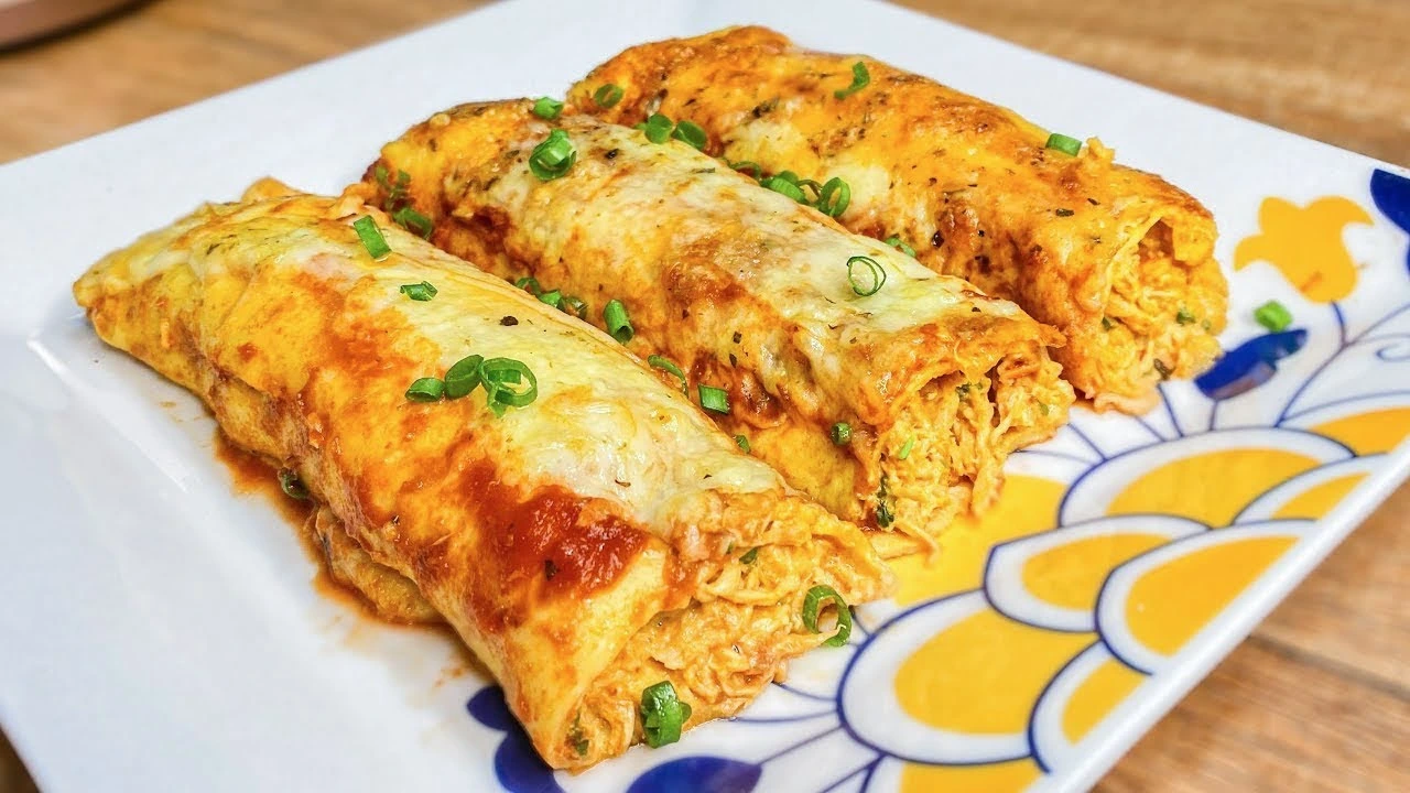 Panqueca Recheada de Frango com Requeijão